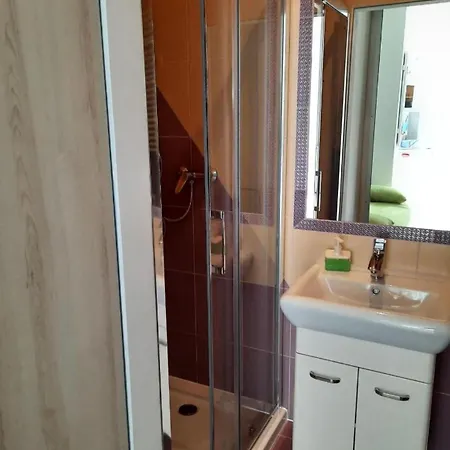 Apartament Wikoli 3 *